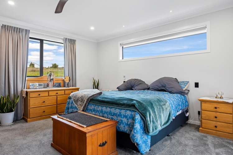 21 Copper Beech Road Woodend_8