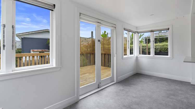 1b Levy Road Glen Eden_31