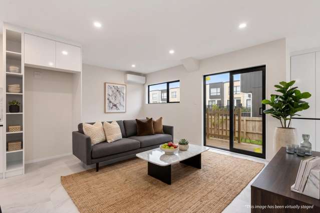 4/92 Elliot Street Pahurehure_1