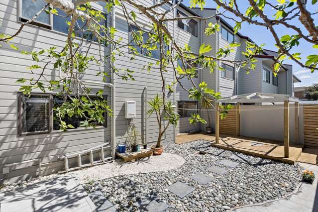 2/27 Campbell Road Royal Oak_1