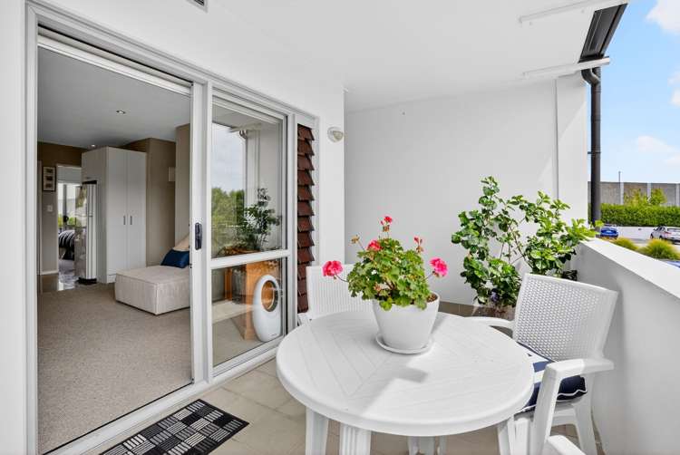 E3/71 Spencer Road Albany_18