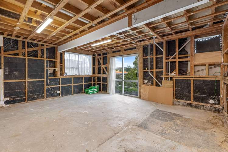 5 Wallace Road Ranui_19