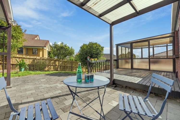 69 Oliver Road Eastern Beach_16