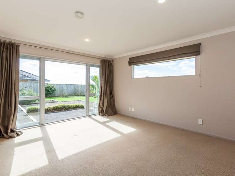 139 Pacific Drive Fitzherbert_9