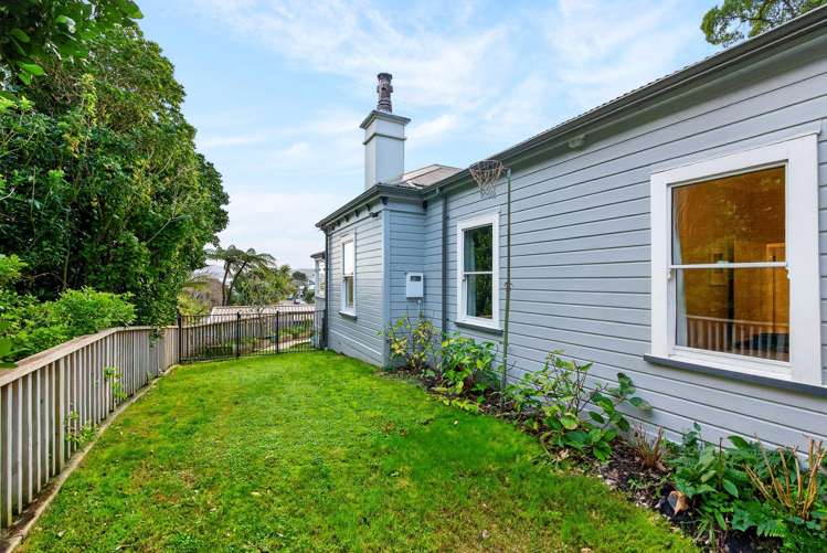 283A Muritai Road Eastbourne_39