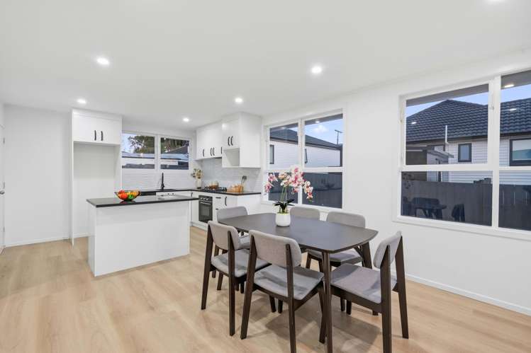 54 Cobham Crescent_4