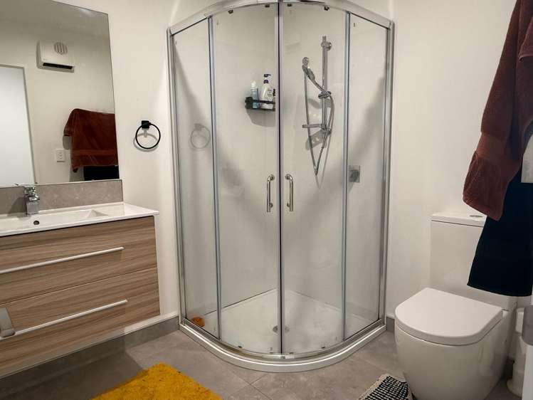 3/304 Waterloo Road Hornby_9