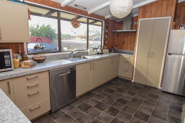 32a Victoria Street Carterton_5