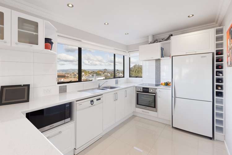 32 Whitaker Street Otumoetai_1