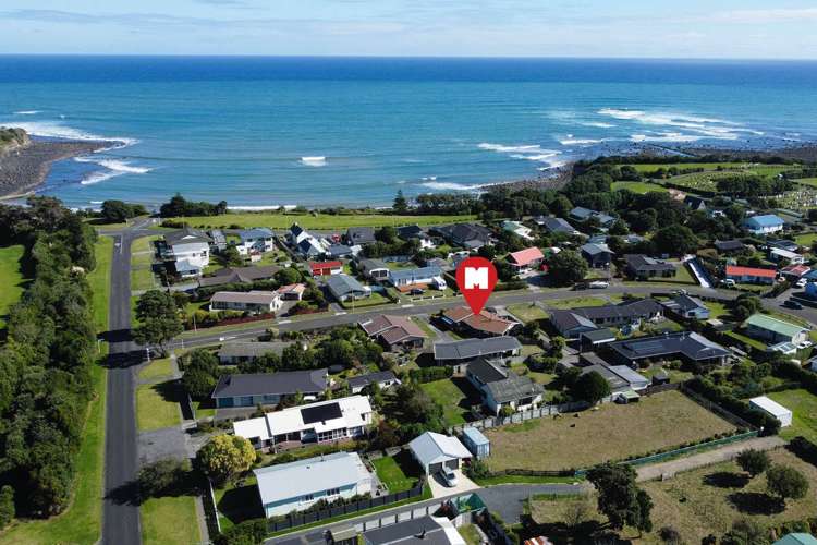 6 Pohutukawa Drive Opunake_9