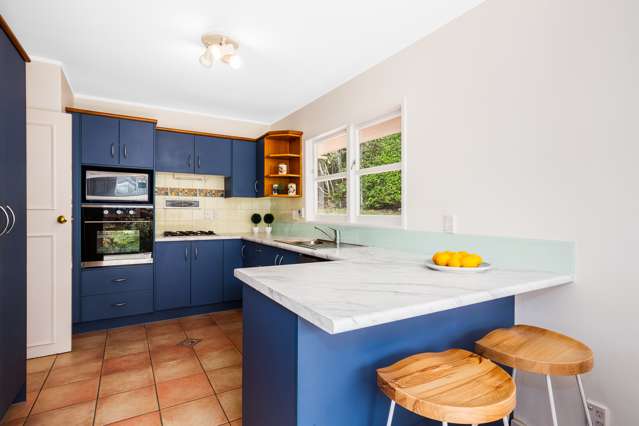 8 Chisbury Street Churton Park_1