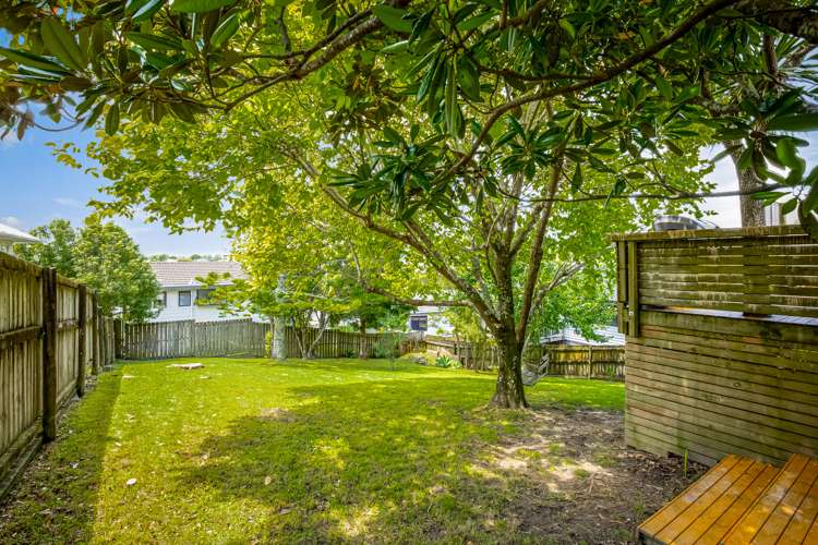 241 Glengarry Road Glen Eden_15