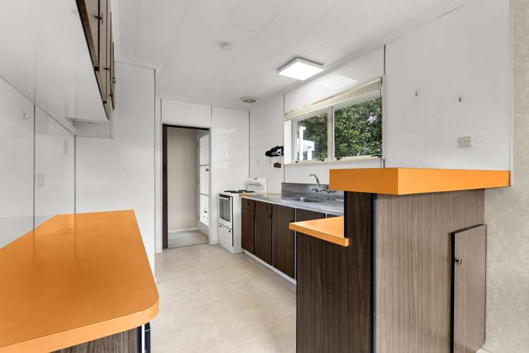 20 Mayfair Place Westown_5