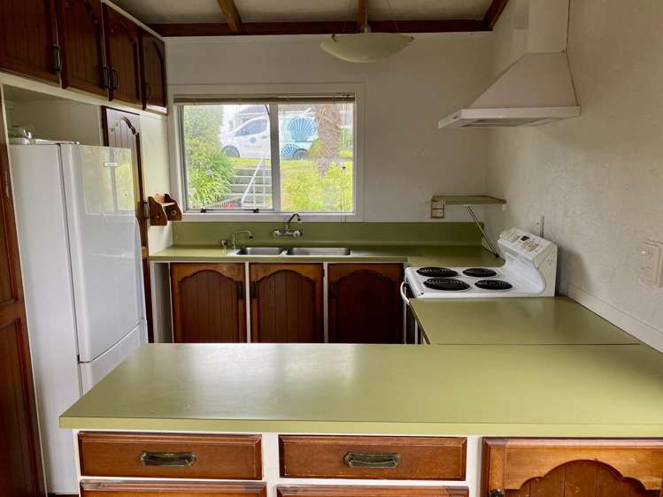 55 Kennedy Point Road Surfdale_5