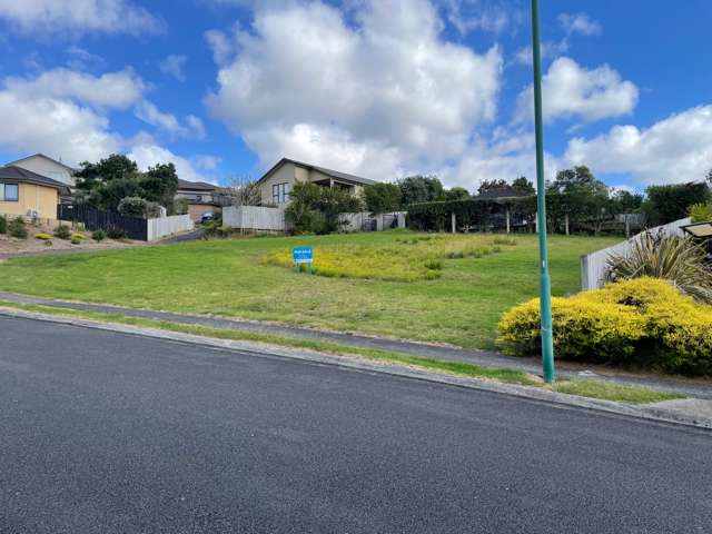 Helensville Section $489,000