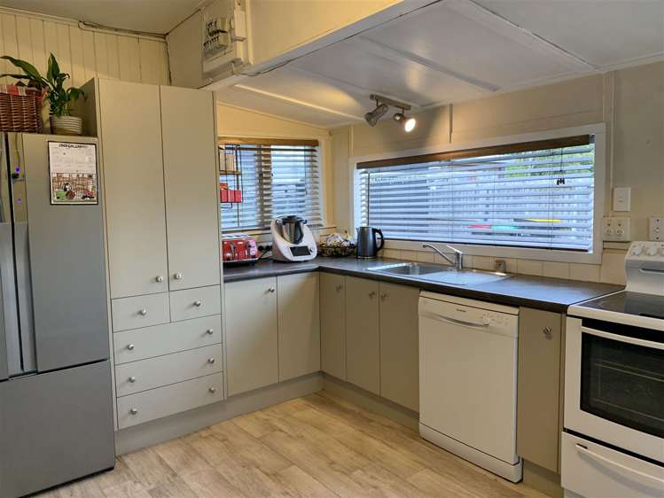 97b Park Terrace Waikuku Beach_7