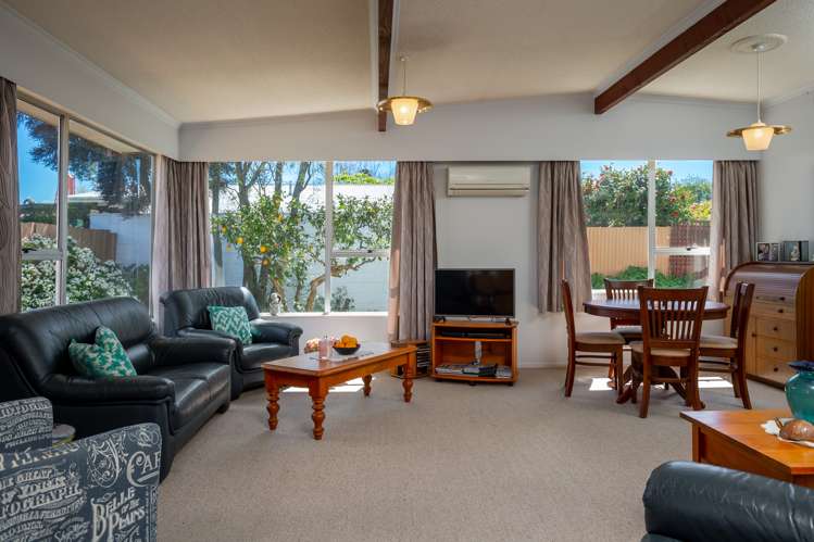 2/15 Ida Street Redwoodtown_6