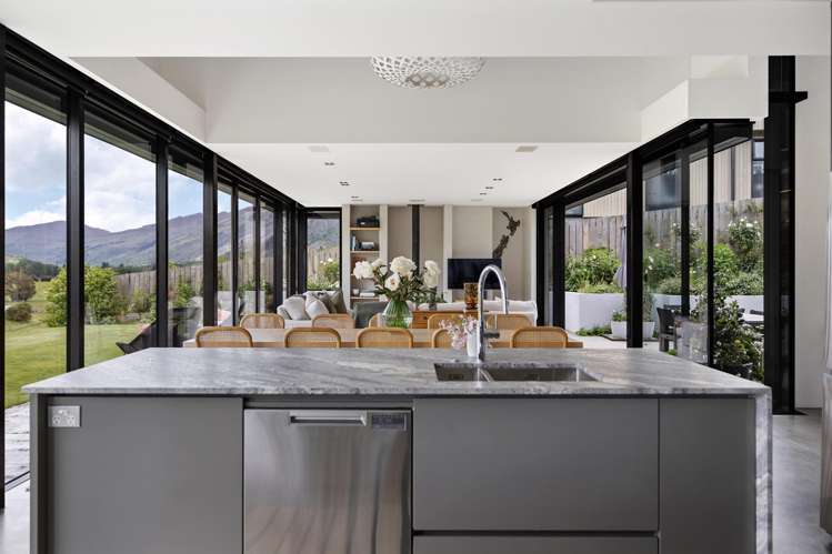 20 Advance Terrace Arrowtown_5