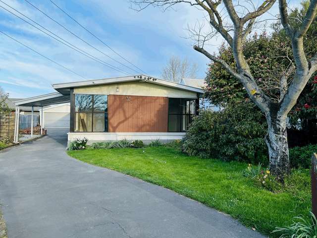 Renovated 3-Bedroom Family Home – Great Location!