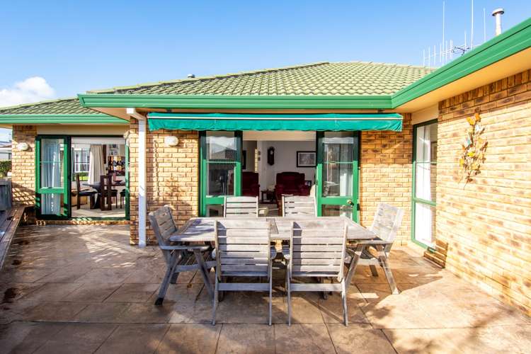 6 Whakaruru Place Matua_11