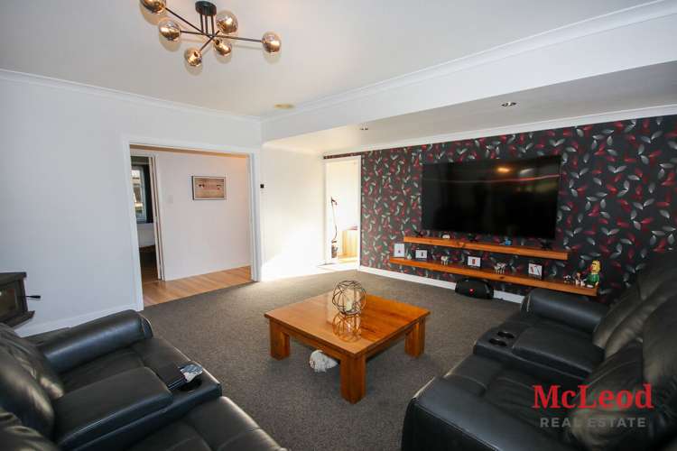 8 Pages Road Allenton_9