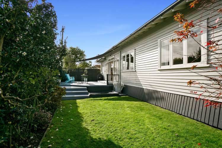 56a Houchens Road Glenview_20