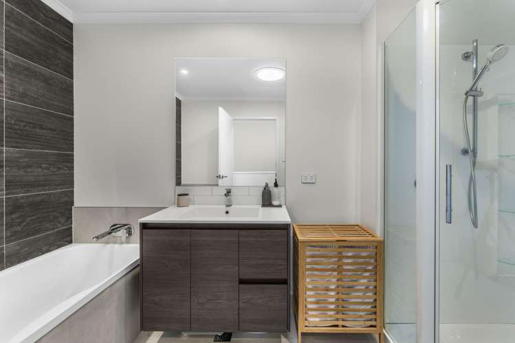 10 Malcolm Calder Road Hobsonville Point_21