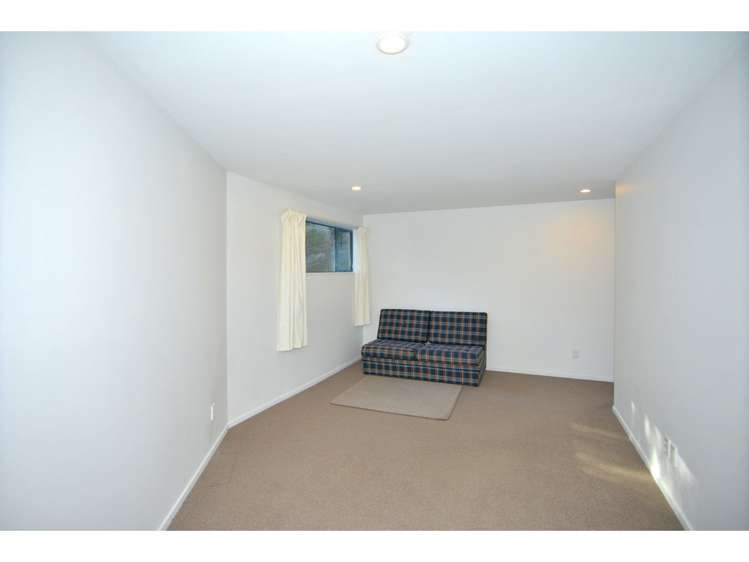 18 Settlers Hill Akaroa_18