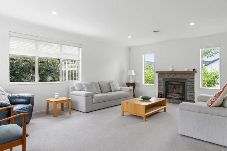 88 Huntington Drive Huntington_3