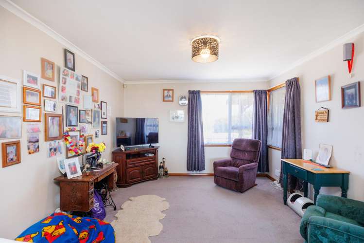 31 Cook Street Foxton_18