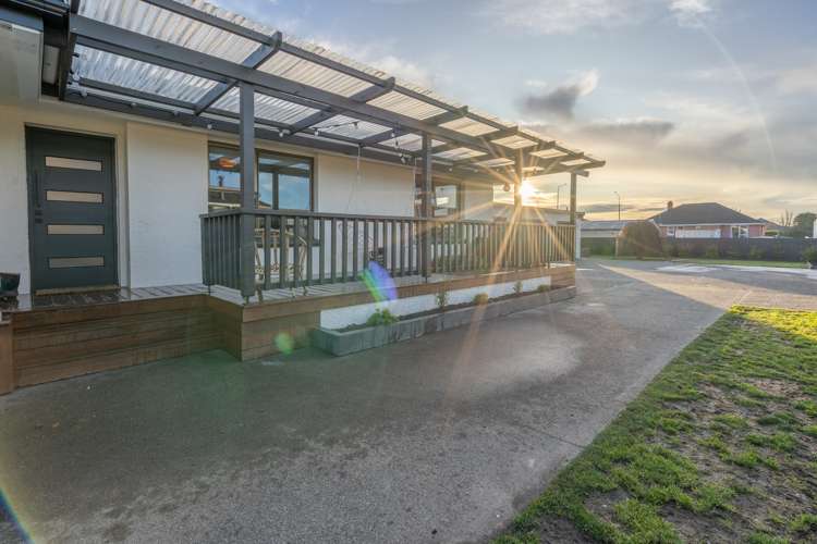 234 Crawford Street Glengarry_13