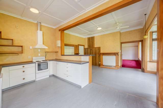 103 Duchess Crescent Mayfair_3
