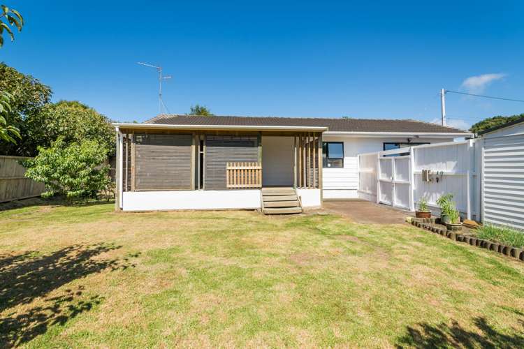 2/24 Tonar Street Northcote_5