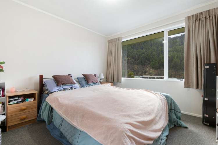 54 Huff Street Queenstown_12