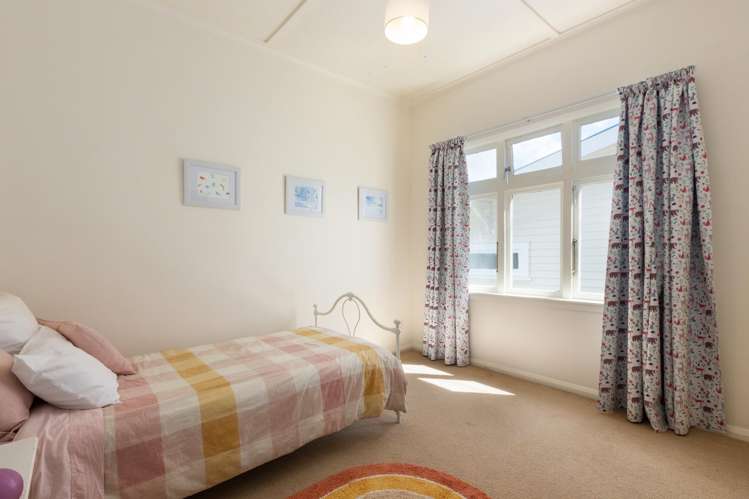 81 Eden Street Island Bay_11