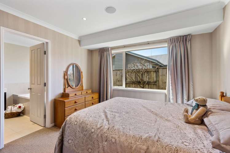 9a Manukaka Heights Hurdon_14