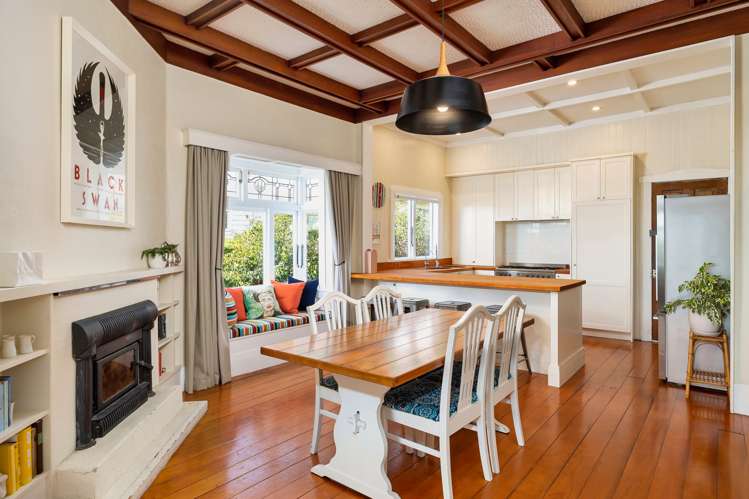 9 Seaview Terrace Mount Albert_5