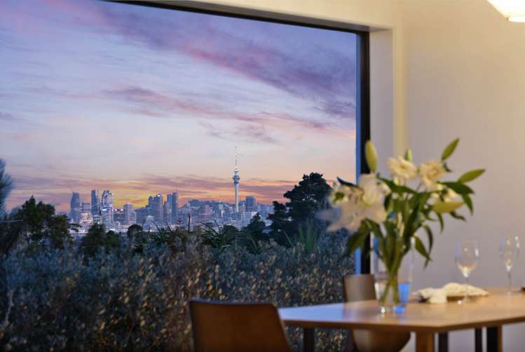 2/199 Glenfield Road Hillcrest_31