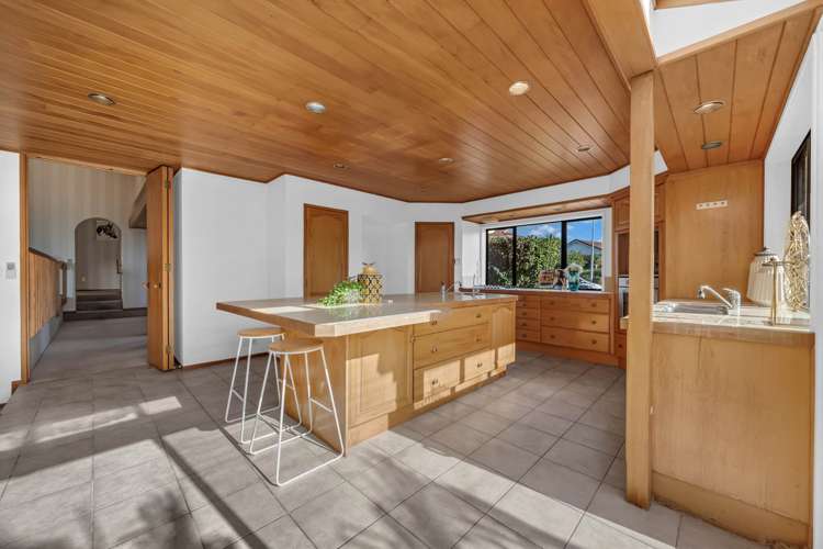 56 Oliver Road Eastern Beach_11