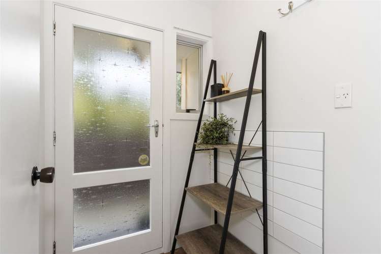 1/459 Bower Avenue Parklands_10