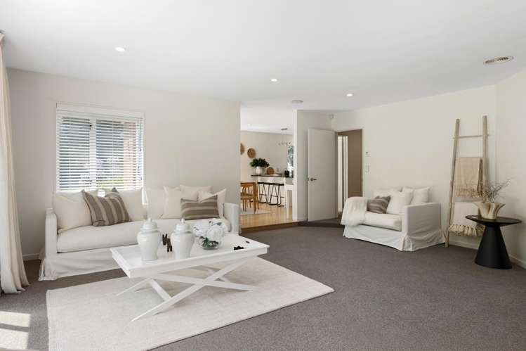 533 Johns Road Harewood_7