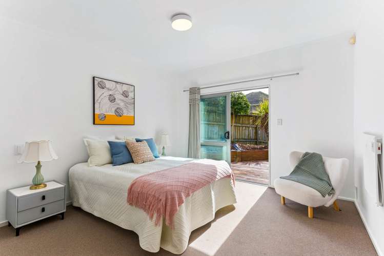 72 Kervil Avenue_5