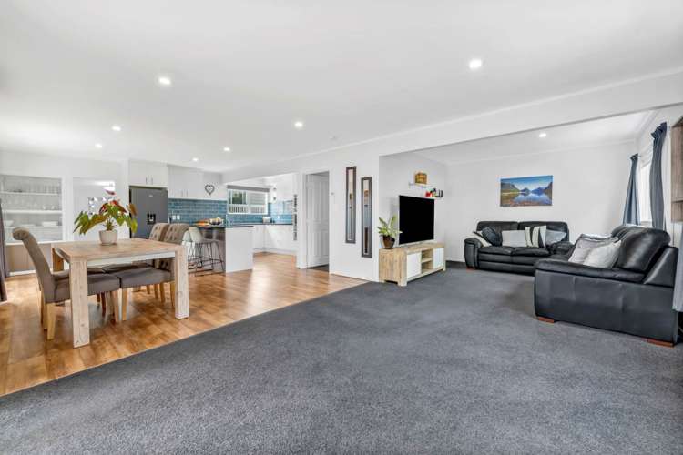 28 Third View Avenue_5