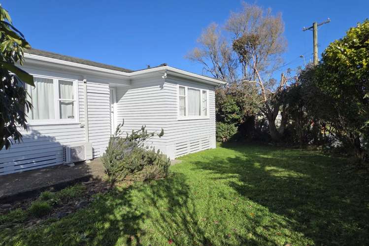 2 Kim Street Wainuiomata_5