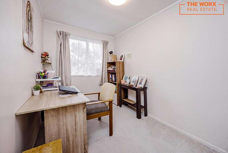 2/17 Roberts Road Te Atatu South_5