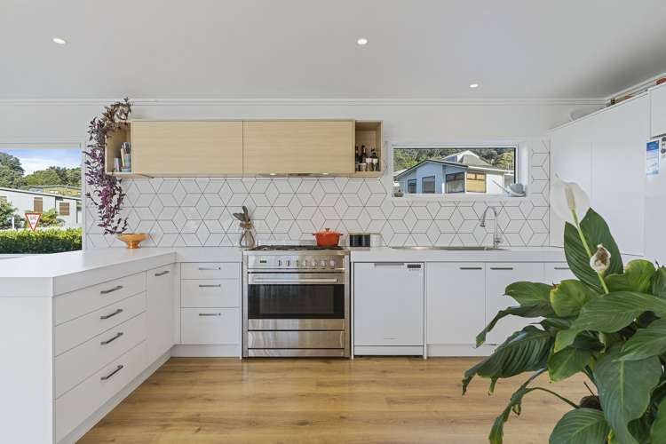 246 Onemana Drive Onemana_7