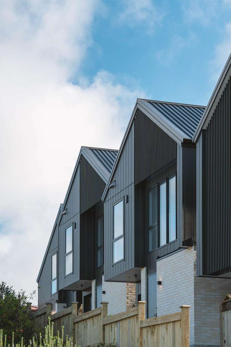 1-4/16 Tetrarch Place Totara Vale_30