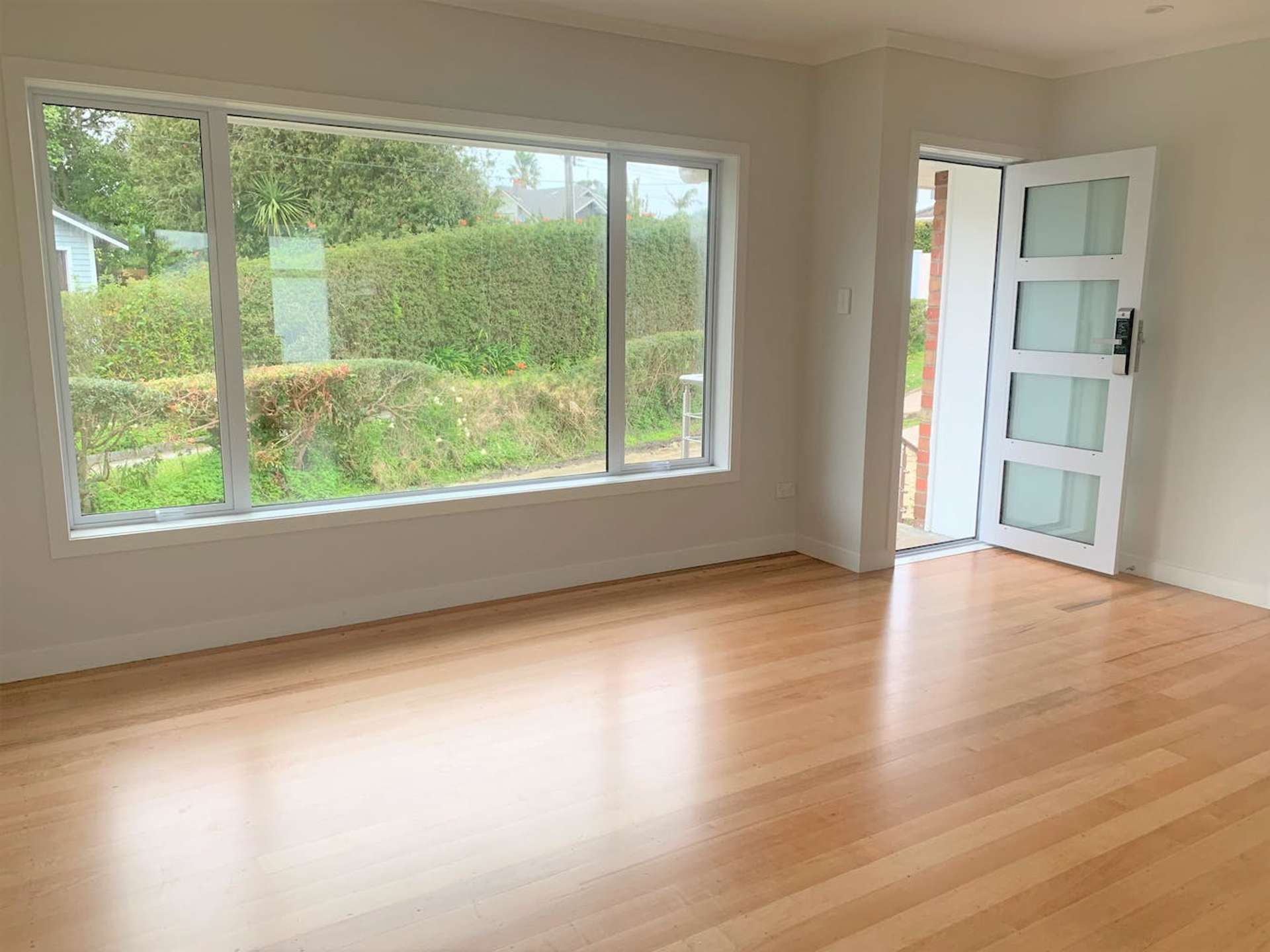 1/300 Lake Road Hauraki_0