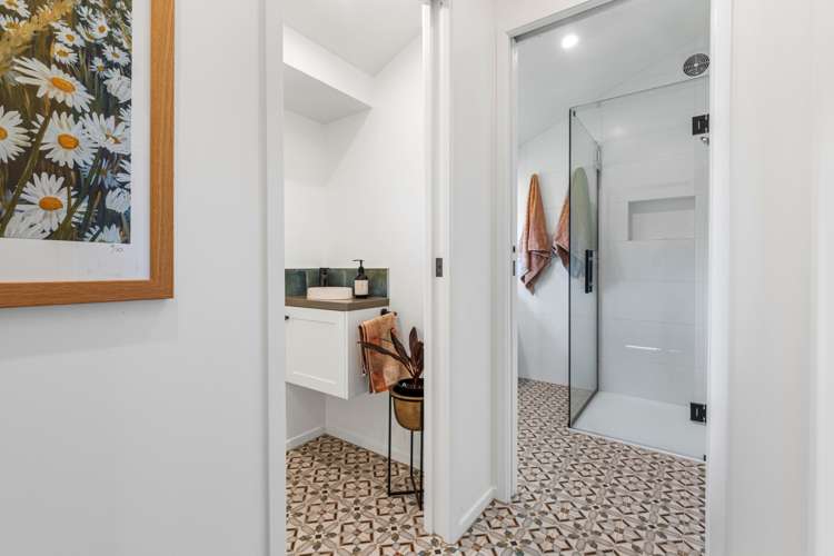 44 Walker Road West Aongatete_14