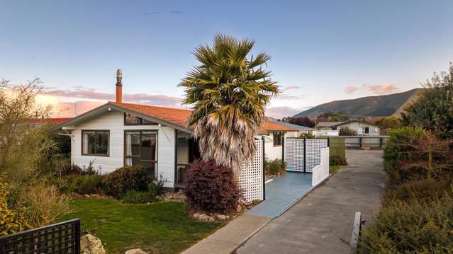 Move-In Ready with Triple Garage